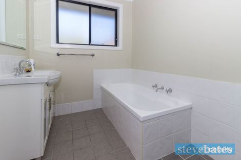 2/33 Oak Cct, Raymond Terrace, NSW 2324