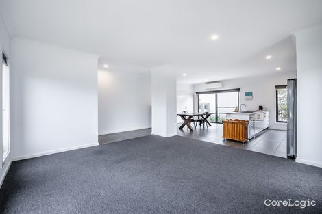 Property photo of 29 Monument Boulevard Clyde North VIC 3978