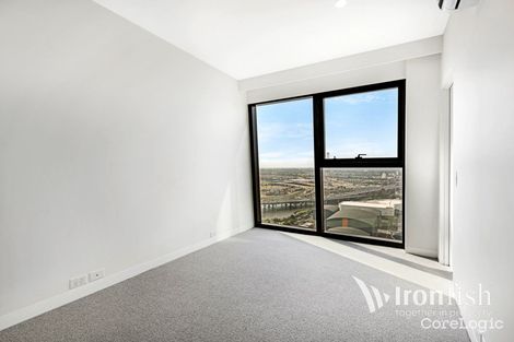 Property photo of 2505/8 Pearl River Road Docklands VIC 3008