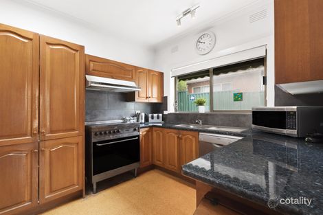 Property photo of 4 Hinkler Avenue Macleod VIC 3085