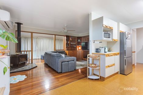 Property photo of 37 Edwards Street Flinders View QLD 4305