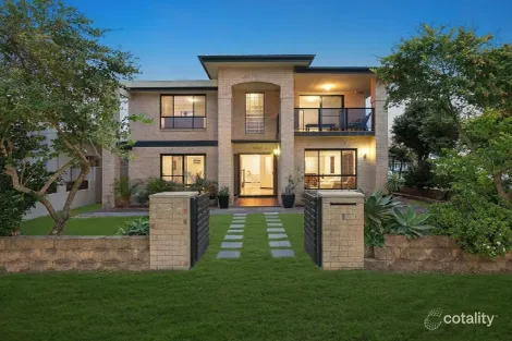 1 Kulgoa St, Blue Bay, NSW 2261