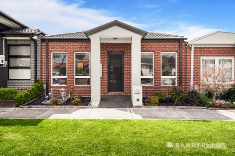 6 Truscott Ave, Roxburgh Park, VIC 3064