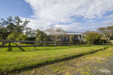 Property photo of 2 Dorothy Street Healesville VIC 3777