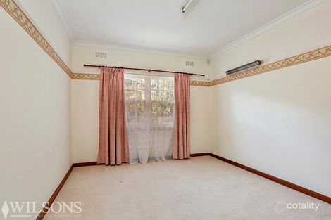 Property photo of 4 Pine Avenue North Shore VIC 3214
