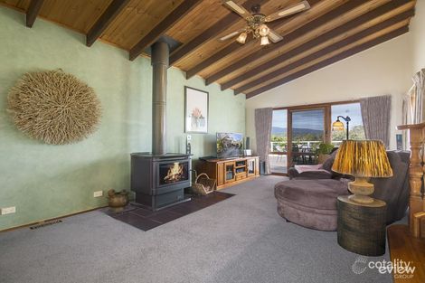 Property photo of 2 Dorothy Street Healesville VIC 3777