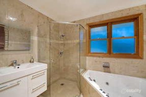 Property photo of 11 Castle Crescent Belrose NSW 2085
