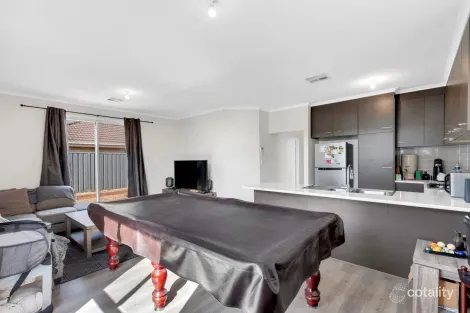 Property photo of 8 Pride Avenue Munno Para SA 5115