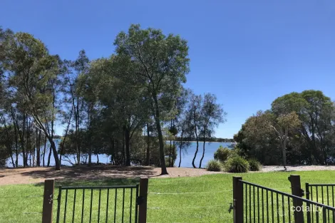 Property photo of 3/8A Spinnaker Drive Sandstone Point QLD 4511
