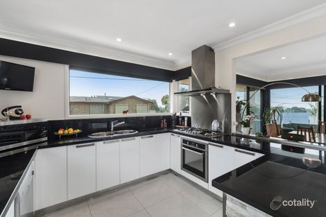Property photo of 22 Ronald Avenue Frankston South VIC 3199