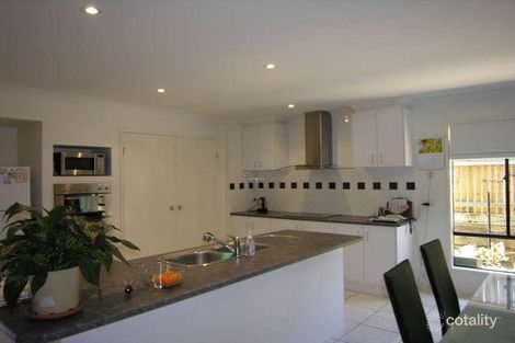 Property photo of 13 Serene Place Birkdale QLD 4159