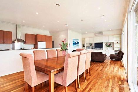 Property photo of 19 Ocean Street Ormond VIC 3204