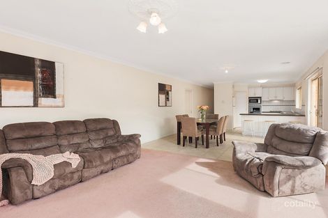 Property photo of 6 Nandina Close Bell Park VIC 3215