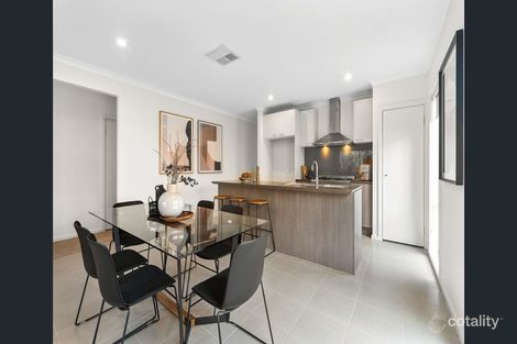 Property photo of 53 Thoroughbred Drive Clyde North VIC 3978