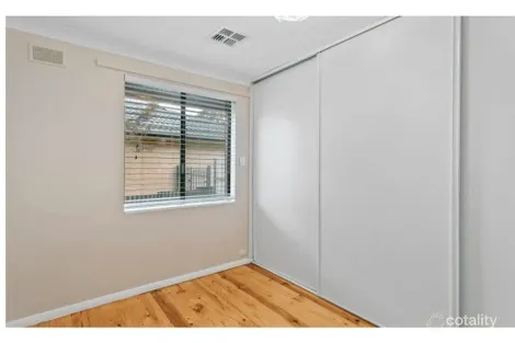 Property photo of 45 Flockhart Avenue Valley View SA 5093