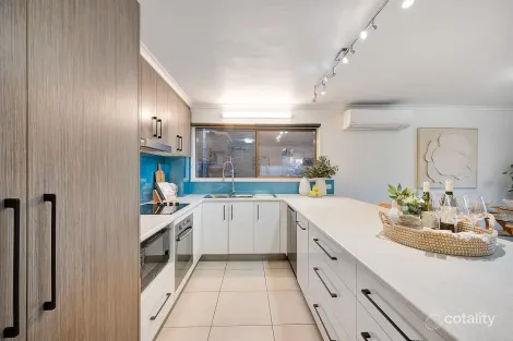 Property photo of 1/6 Akeringa Place Mooloolaba QLD 4557