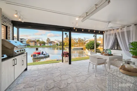 Property photo of 1/6 Akeringa Place Mooloolaba QLD 4557