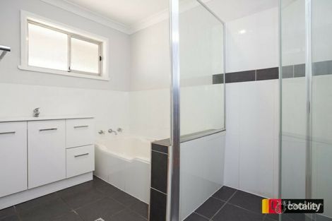 Property photo of 4 Fisher Road Oxley Vale NSW 2340