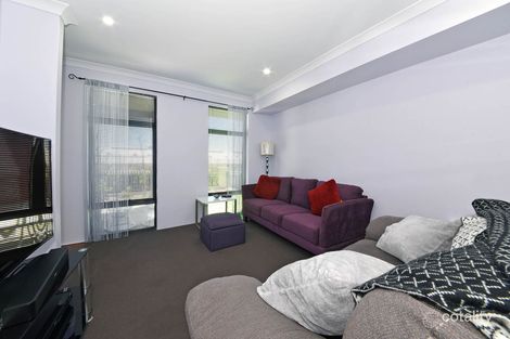 Property photo of 16 Somerton Drive Alkimos WA 6038