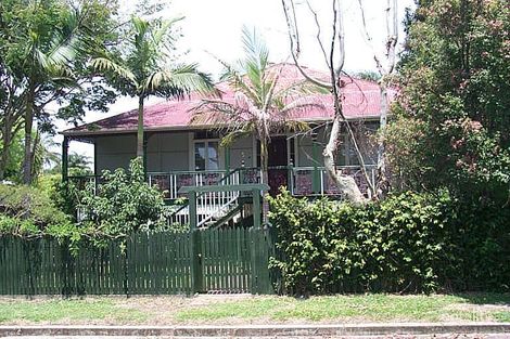 5 Jetty St, Shorncliffe, QLD 4017