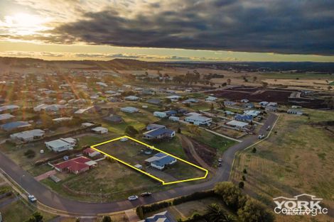 Property photo of 35 Phipps Drive Meringandan West QLD 4352