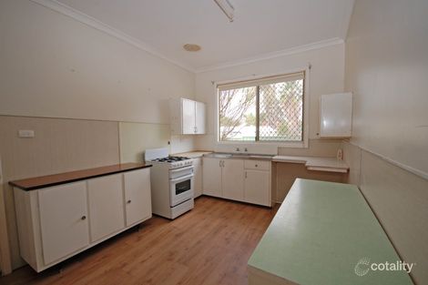 Property photo of 5 Clough Place Narrogin WA 6312