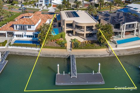 Property photo of 18 King Charles Drive Paradise Point QLD 4216