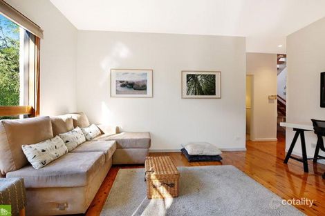 Property photo of 36 Sunninghill Circuit Mount Ousley NSW 2519
