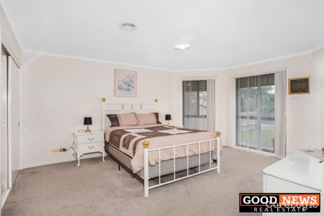 Property photo of 10 Egerton Way Delahey VIC 3037