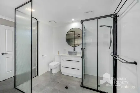 Property photo of 21 Pritchard Cross Usher WA 6230