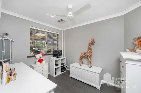 Property photo of 21 Pritchard Cross Usher WA 6230