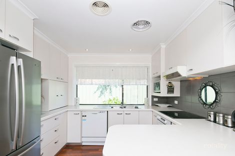 Property photo of 20 Lawrence Close Macgregor ACT 2615