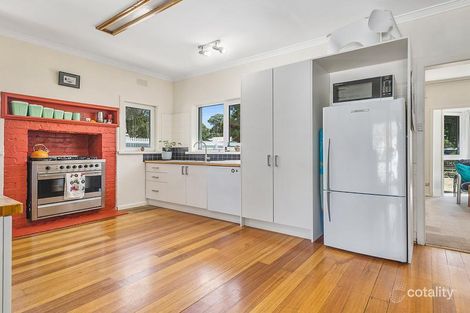 Property photo of 6 Bowen Street Woodend VIC 3442
