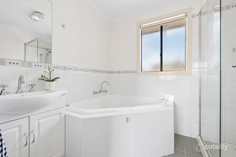 Property photo of 1/334 Warrigal Road Oakleigh South VIC 3167