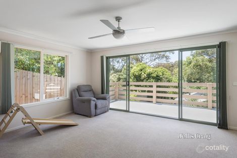 Property photo of 12 Yangoora Place Greensborough VIC 3088