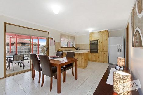 Property photo of 4 Ashton Place Pakenham VIC 3810