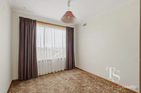 Property photo of 3 Guinness Court Prospect TAS 7250
