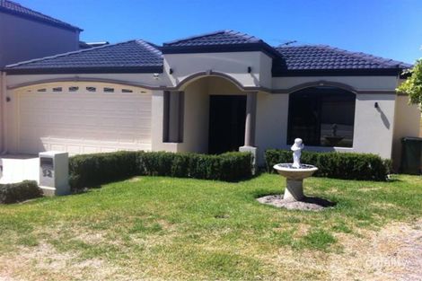52 Russell Rd, Madeley, WA 6065
