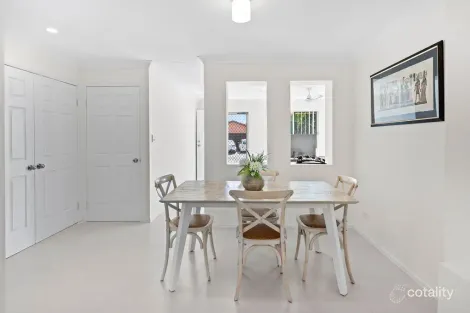 Property photo of 10 Dartmouth Court Varsity Lakes QLD 4227