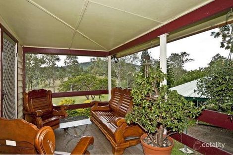 Property photo of 19 Mahons Road Pine Mountain QLD 4306
