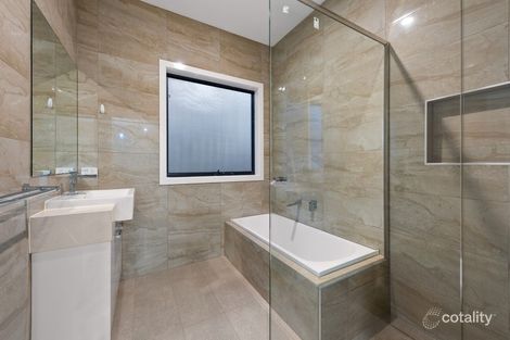Property photo of 15 Pepper Street Cranbourne East VIC 3977