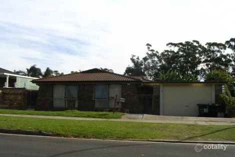 8 Merinda Pl, Bonnyrigg, NSW 2177