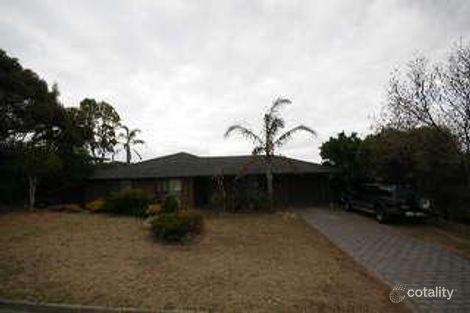 17 Caswell Dr, Hallett Cove, SA 5158