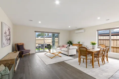 Property photo of 2/71 Hove Road Rosebud VIC 3939