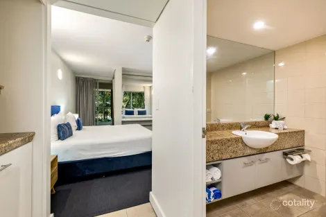 Property photo of 2207/2-22 Veivers Road Palm Cove QLD 4879