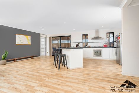 Property photo of 12 Reef Boulevard Drummond Cove WA 6532