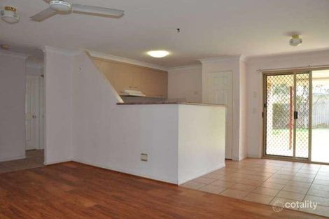 Property photo of 3 Rosemount Place New Auckland QLD 4680