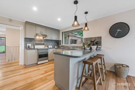 Property photo of 32 Scenic Road Highton VIC 3216