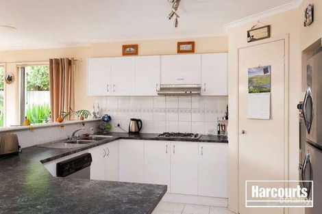 Property photo of 10 Bancroft Avenue Narre Warren South VIC 3805