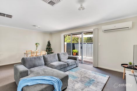 Property photo of 33 The Glenn Morphett Vale SA 5162
